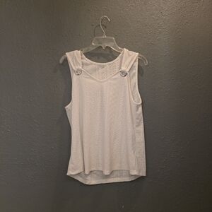 Chic White Sleeveless Tank Top